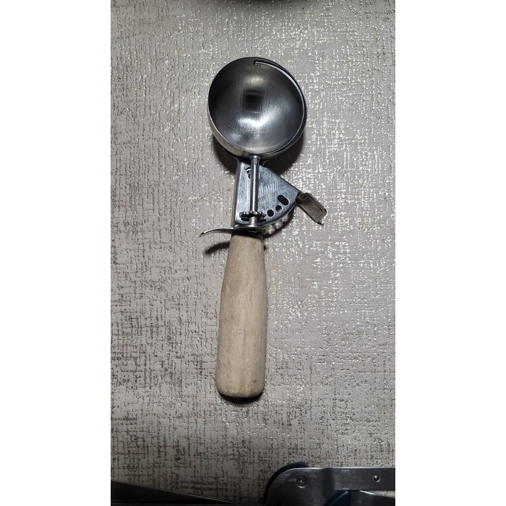 Vtg Lightning Stainless Steel Ice Cream Scoop Classic Wood Handle 7.75" Tool